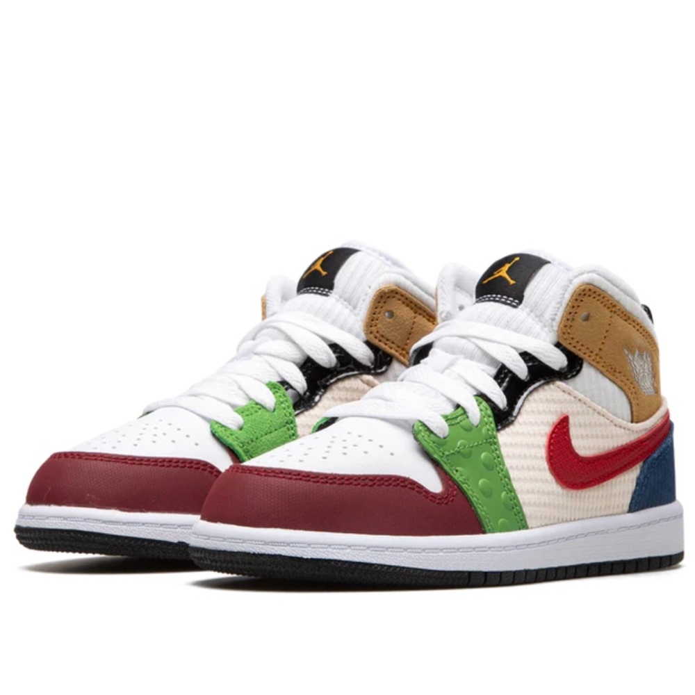 Nike AIR JORDAN 1 MID SE PS in “Messy Room”. Size 5Y/6.5 woman. *NEW W/O BOX*